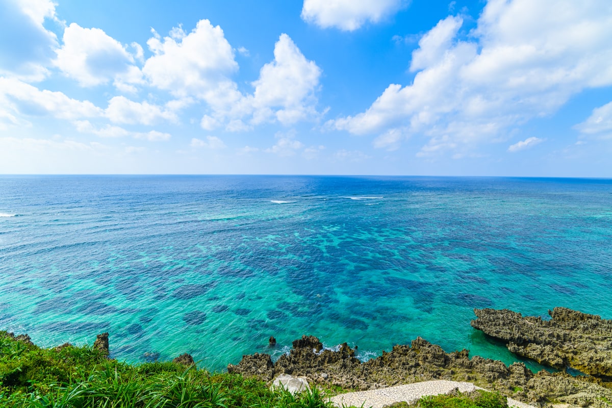 【沖縄 旅行？作業会？】沖縄の海を眺めながらの作業は最高です